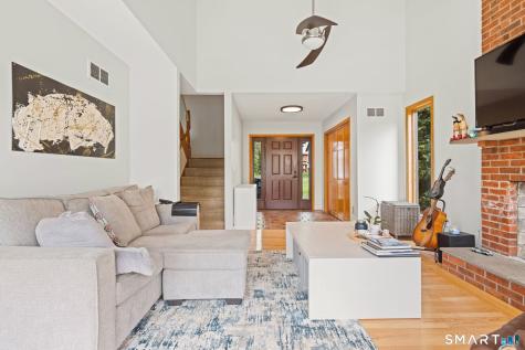 39 Brightwood Lane West Hartford CT 06110