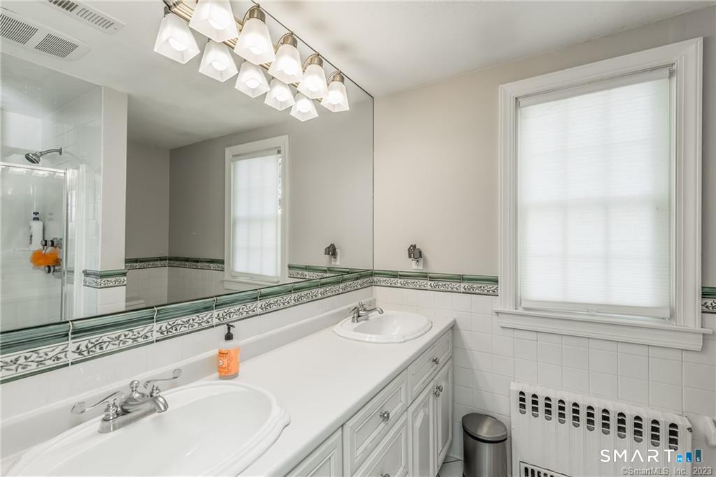 331 Auburn Road West Hartford CT 06119