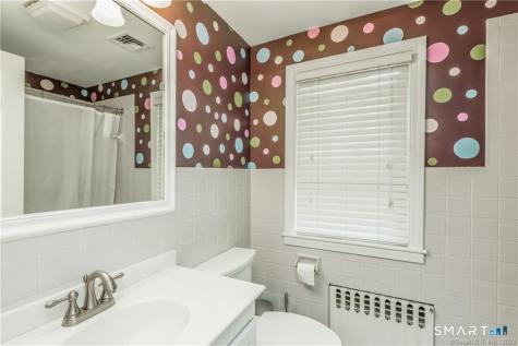 331 Auburn Road West Hartford CT 06119