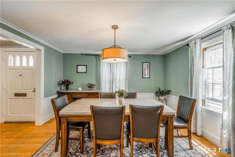 331 Auburn Road West Hartford CT 06119