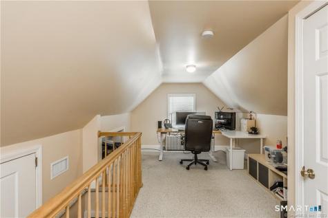 331 Auburn Road West Hartford CT 06119