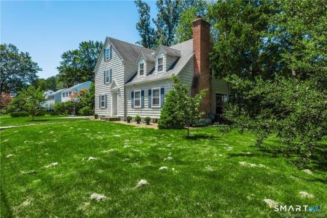 331 Auburn Road West Hartford CT 06119