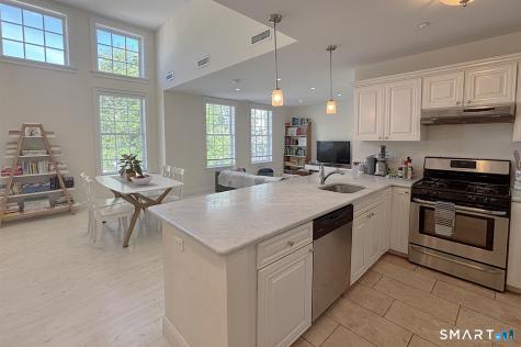1015 Boston Post Road Darien CT 06820