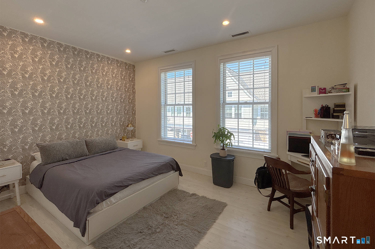 1015 Boston Post Road Darien CT 06820