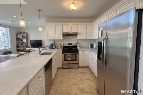 1015 Boston Post Road Darien CT 06820