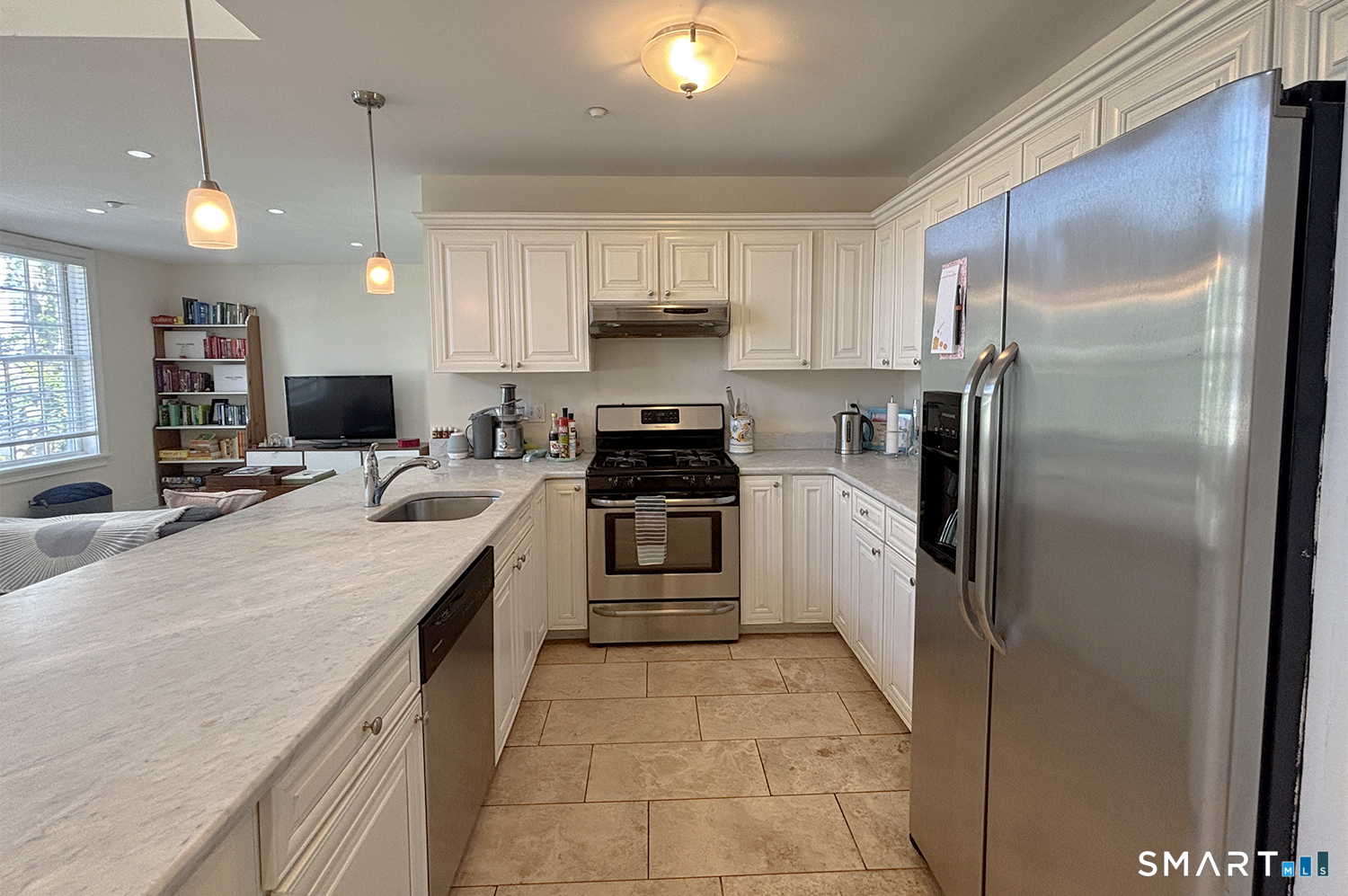 1015 Boston Post Road Darien CT 06820