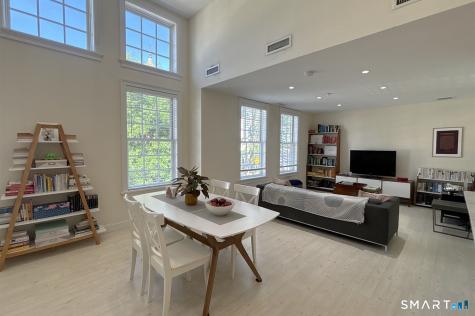 1015 Boston Post Road Darien CT 06820