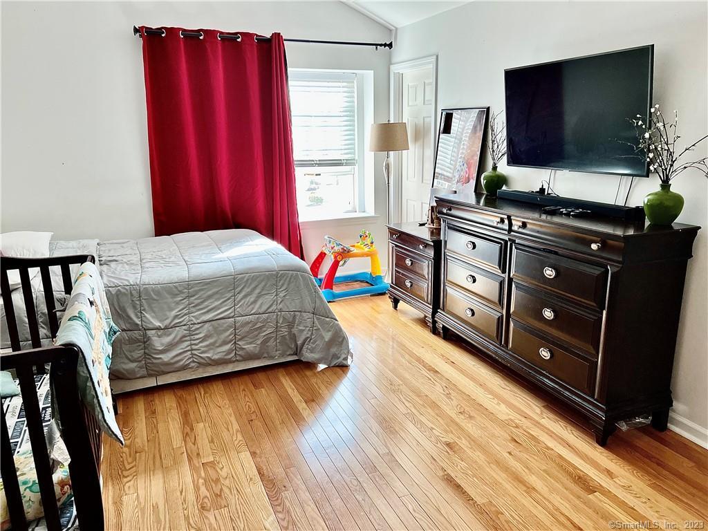 22 Warren Drive Seymour CT 06483