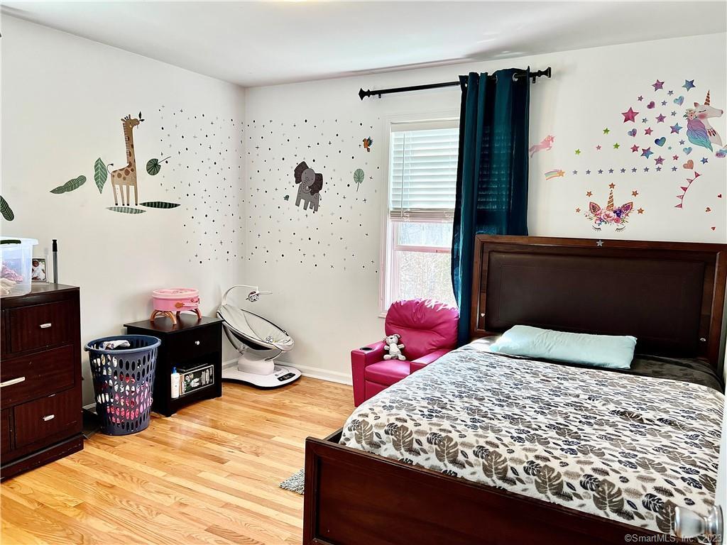 22 Warren Drive Seymour CT 06483