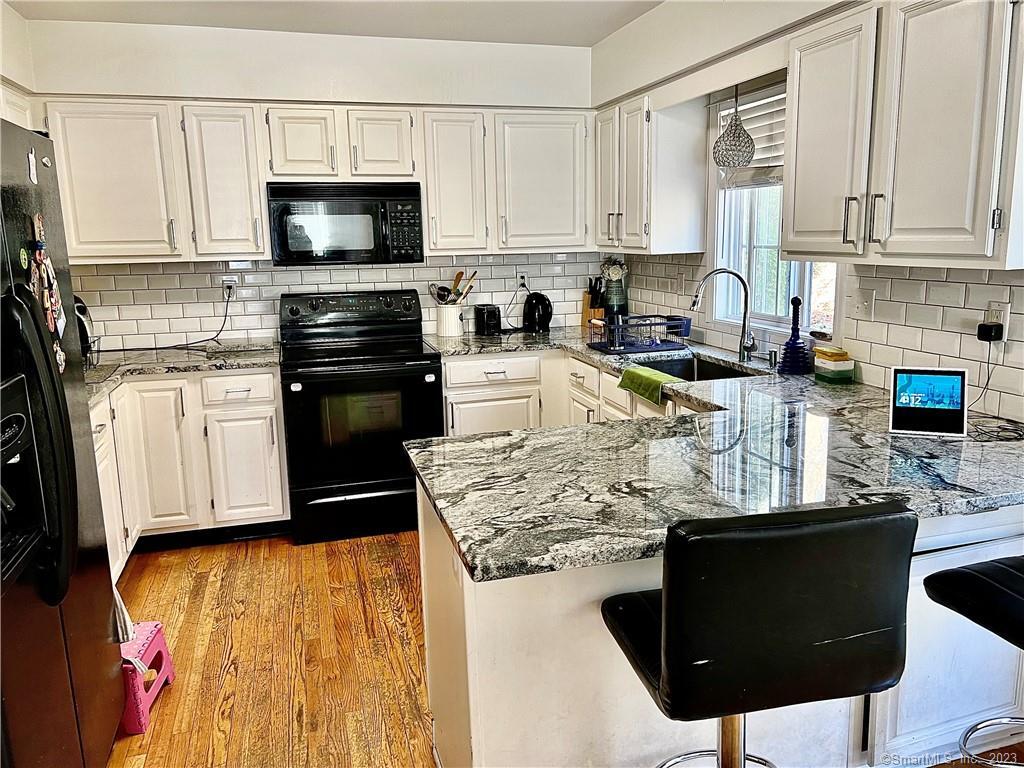 22 Warren Drive Seymour CT 06483