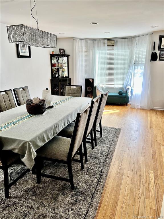 22 Warren Drive Seymour CT 06483