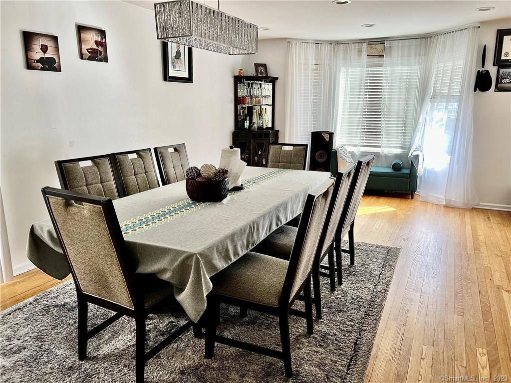 22 Warren Drive Seymour CT 06483