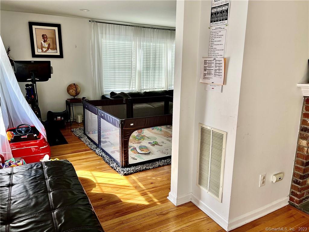 22 Warren Drive Seymour CT 06483