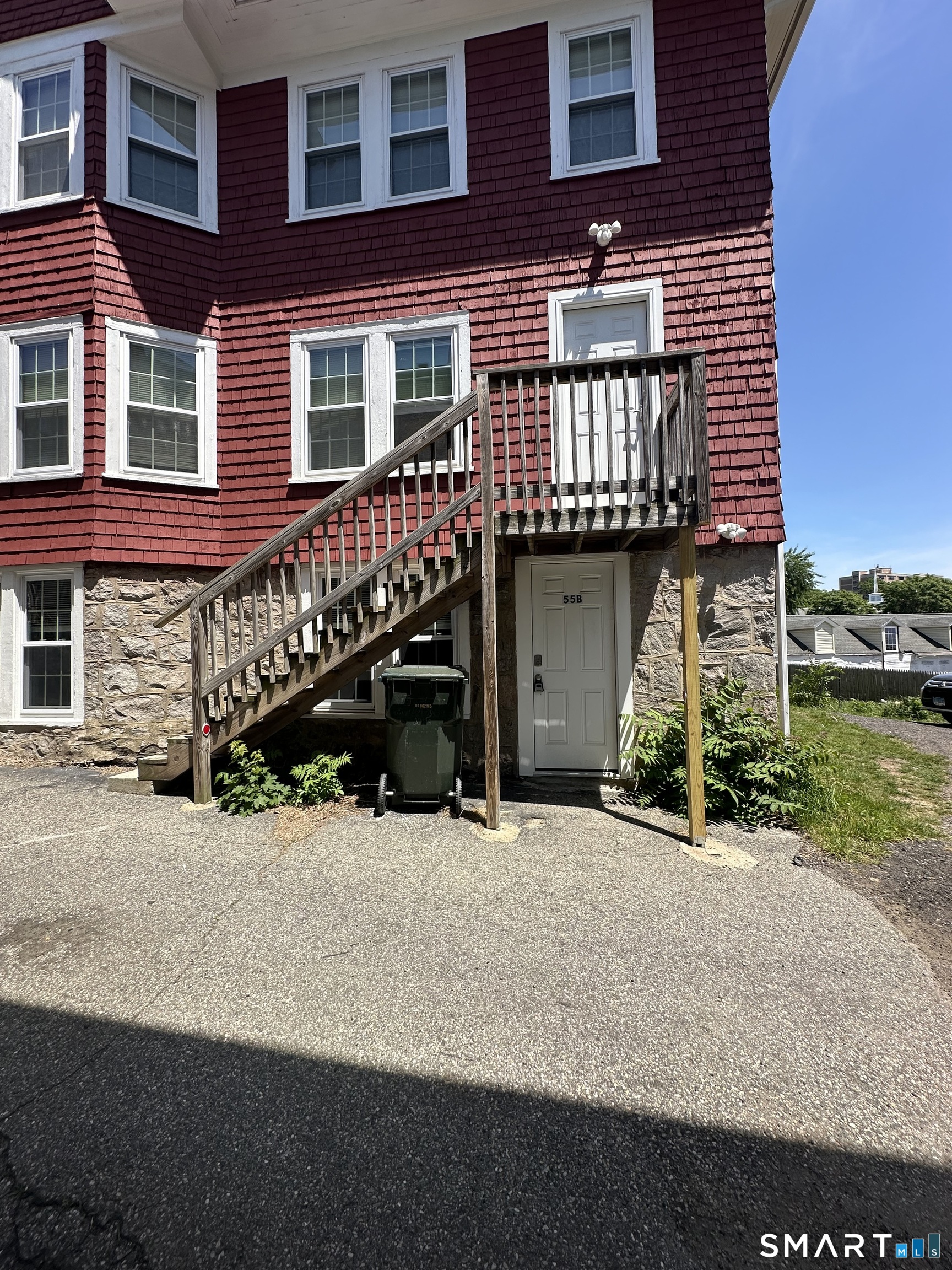 55 Mountain Avenue New London CT 06320