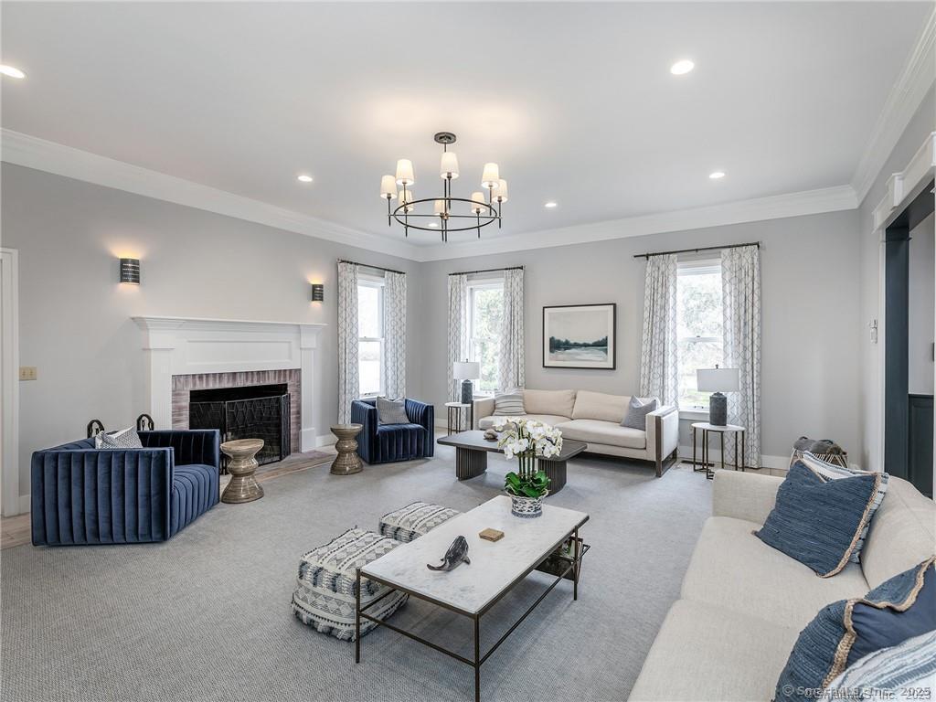 93 Railtree Hill Road Woodbury CT 06798