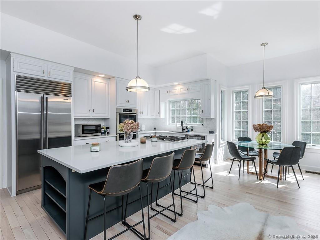 93 Railtree Hill Road Woodbury CT 06798