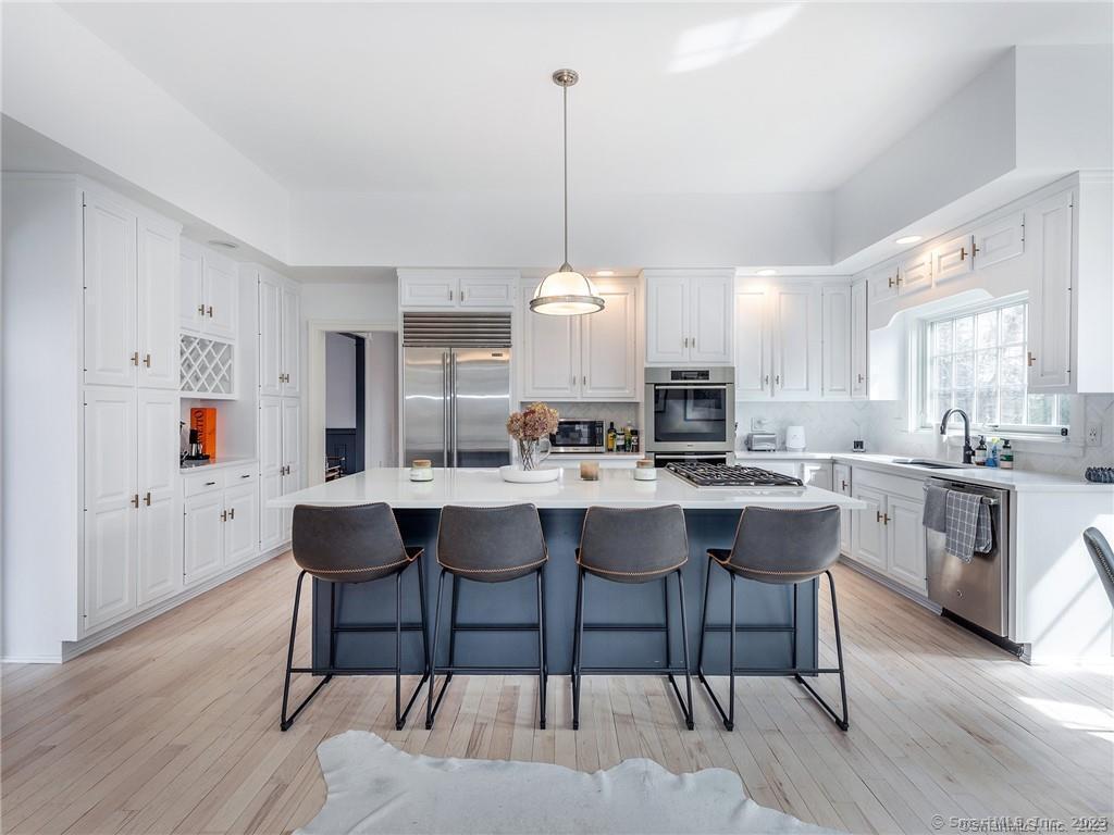 93 Railtree Hill Road Woodbury CT 06798