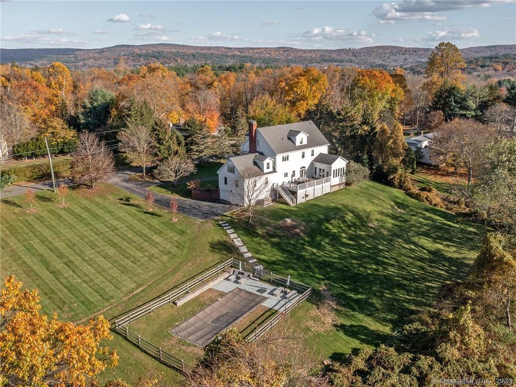 93 Railtree Hill Road Woodbury CT 06798