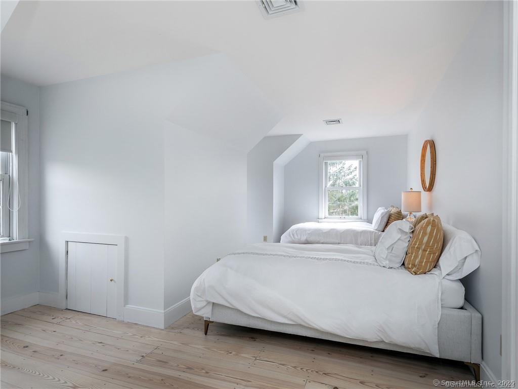 93 Railtree Hill Road Woodbury CT 06798