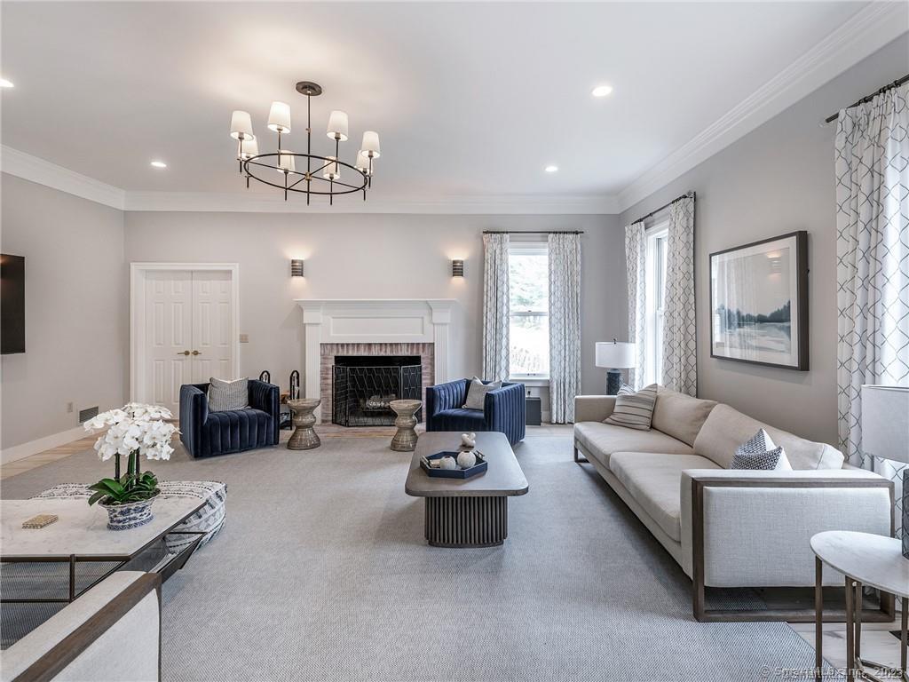 93 Railtree Hill Road Woodbury CT 06798