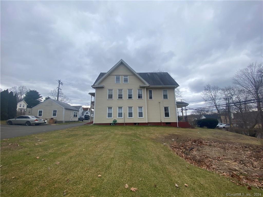 784 Hanover Road Meriden CT 06451