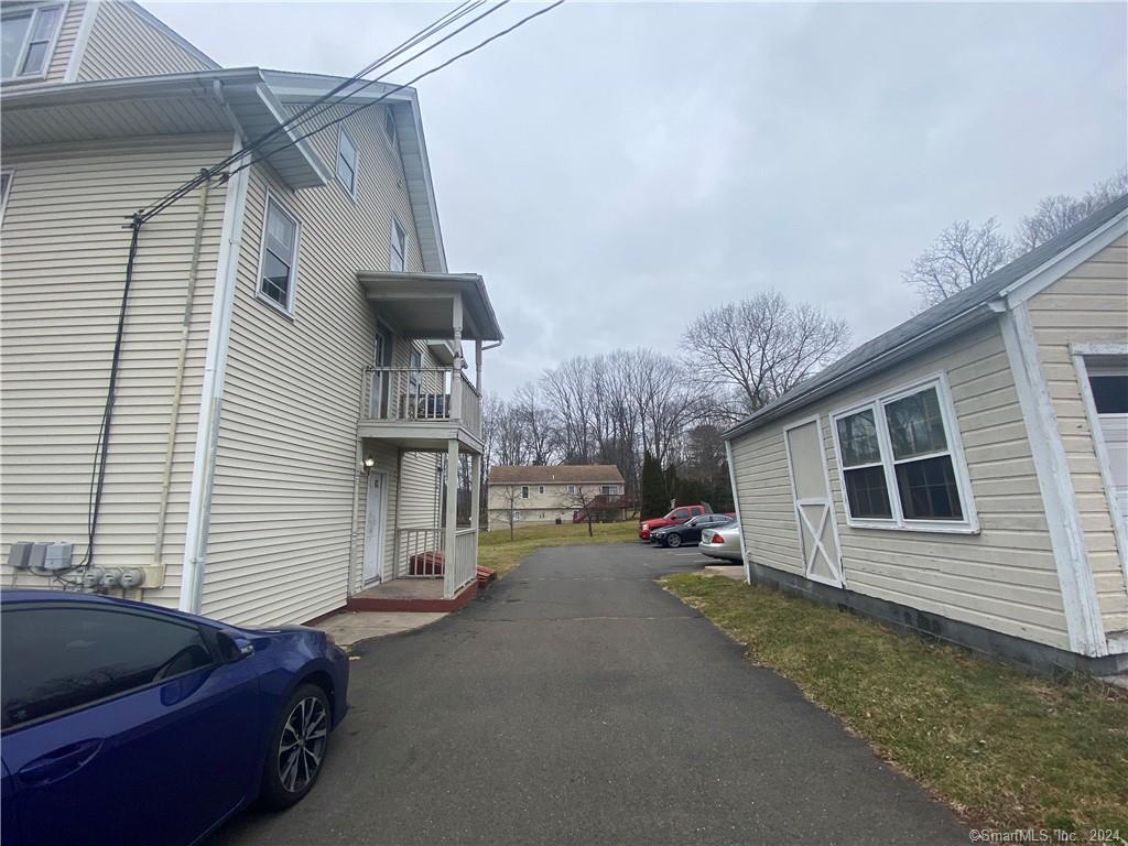784 Hanover Road Meriden CT 06451