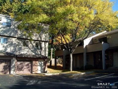 124 Coalpit Hill Road Danbury CT 06810