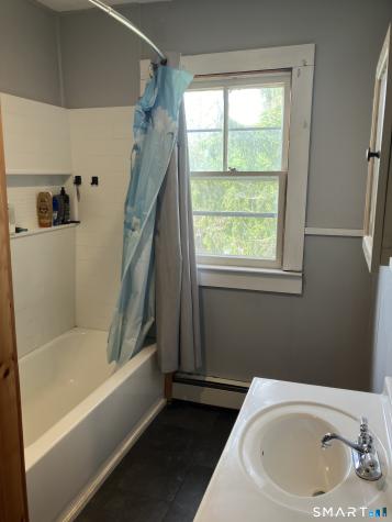 28 Village Street Willington CT 06279