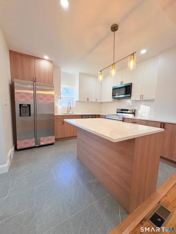 172 Swanson Avenue Stratford CT 06614