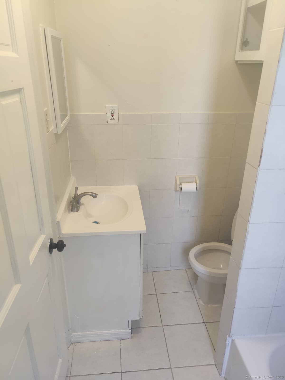322 Catherine Street Bridgeport CT 06604