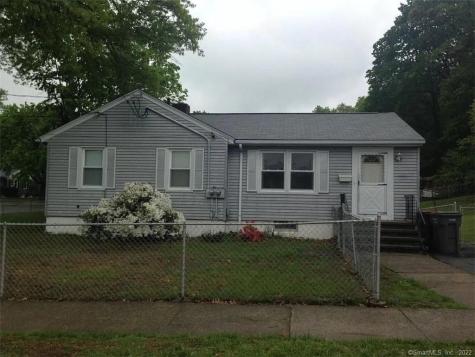 8 Lewis Circle Naugatuck CT 06770
