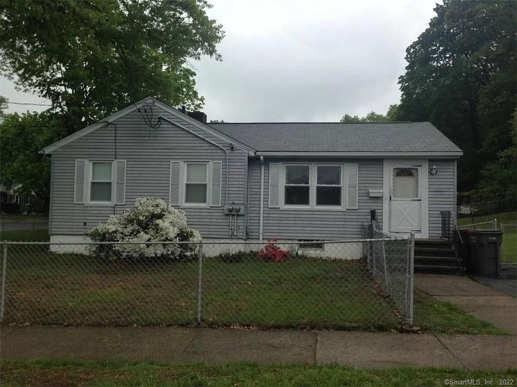 8 Lewis Circle Naugatuck CT 06770