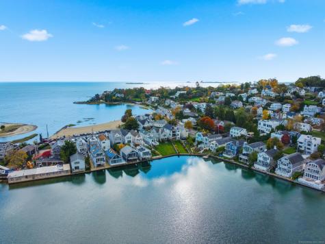 205 Hillspoint Road Westport CT 06880
