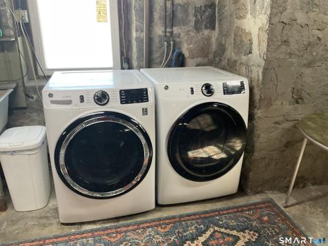 405 Mohegan Avenue Parkway Waterford CT 06375