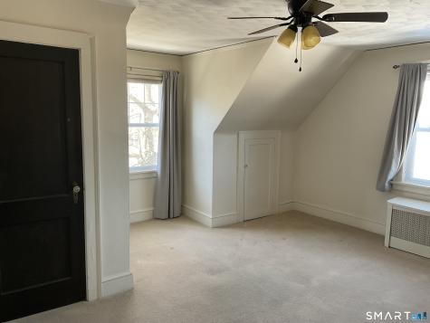 405 Mohegan Avenue Parkway Waterford CT 06375