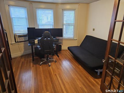 69 Fairfield Street New Haven CT 06515