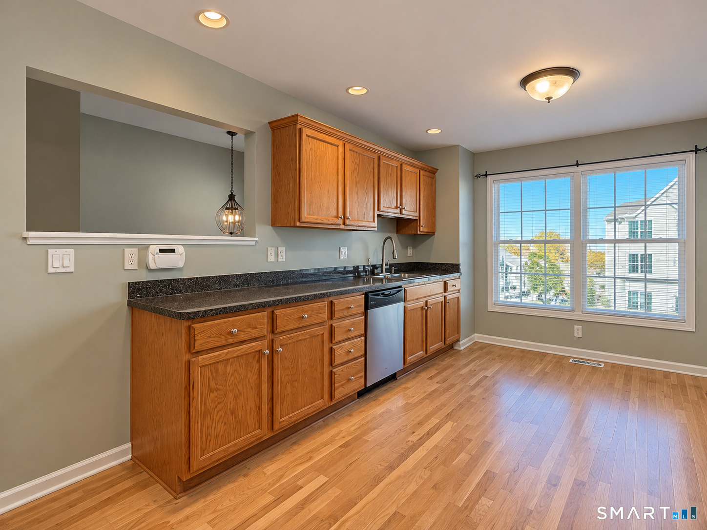 32 Crows Nest Lane Danbury CT 06810