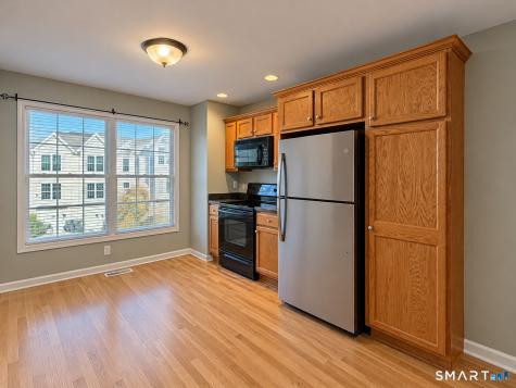 32 Crows Nest Lane Danbury CT 06810