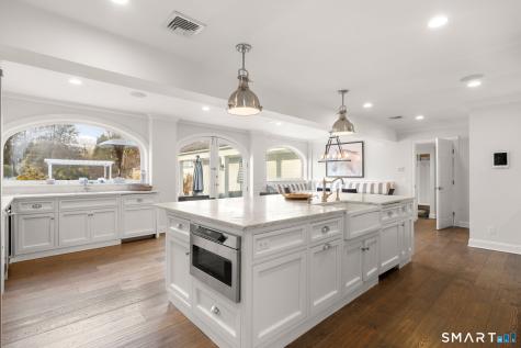 282 North Avenue Westport CT 06880
