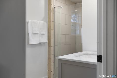 424 High Street Groton CT 06355