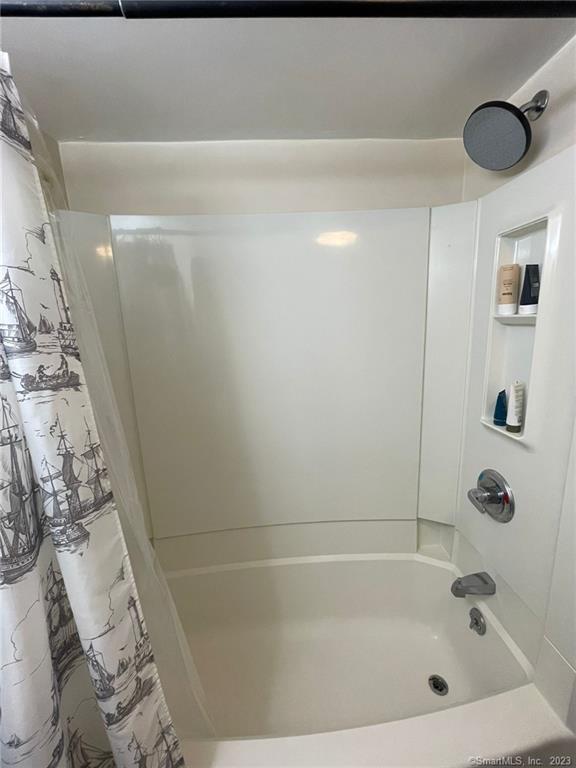 20 Russell Street Enfield CT 06082