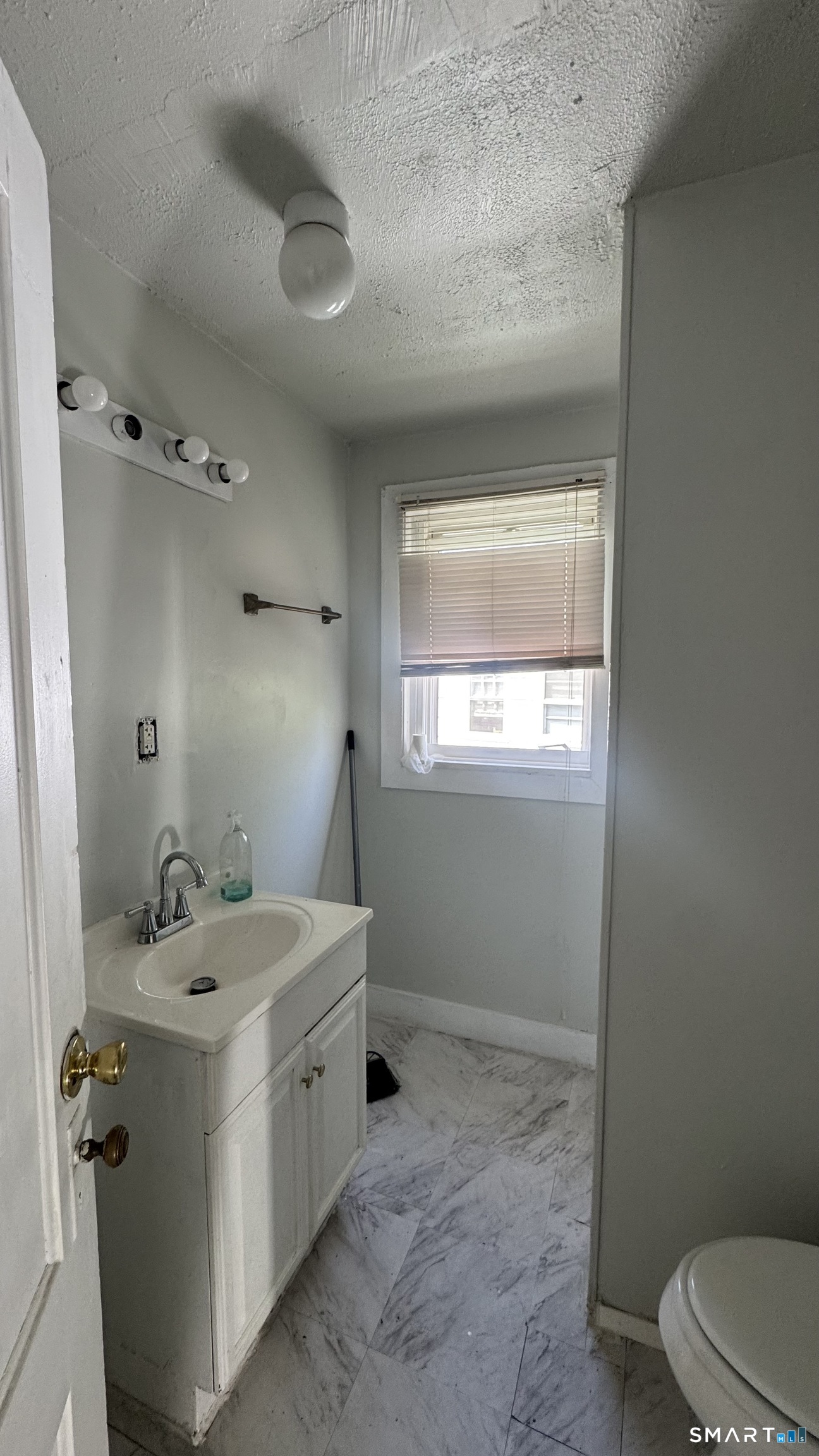 17 Dayton Street New Haven CT 06515