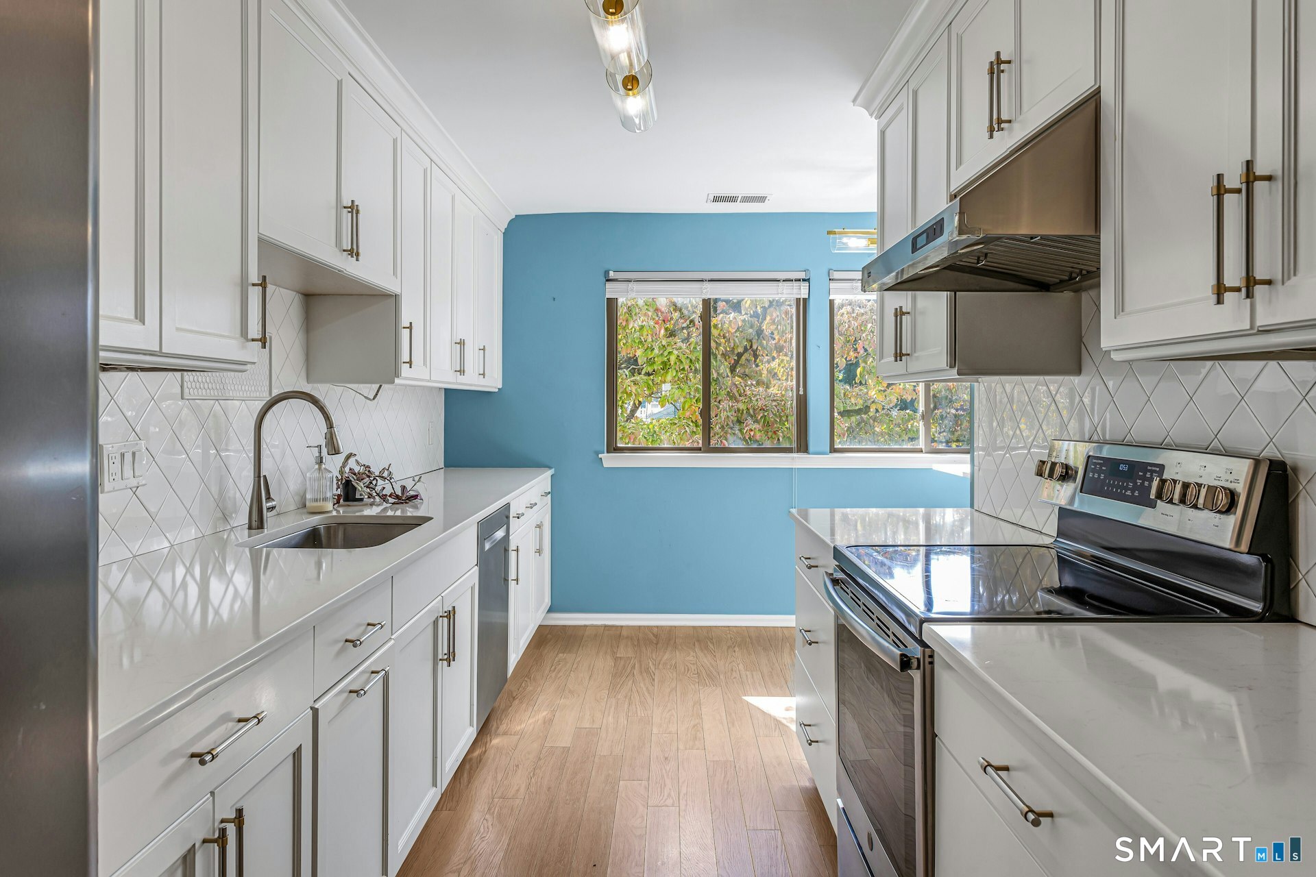 114 Rowayton Woods Drive Norwalk CT 06854