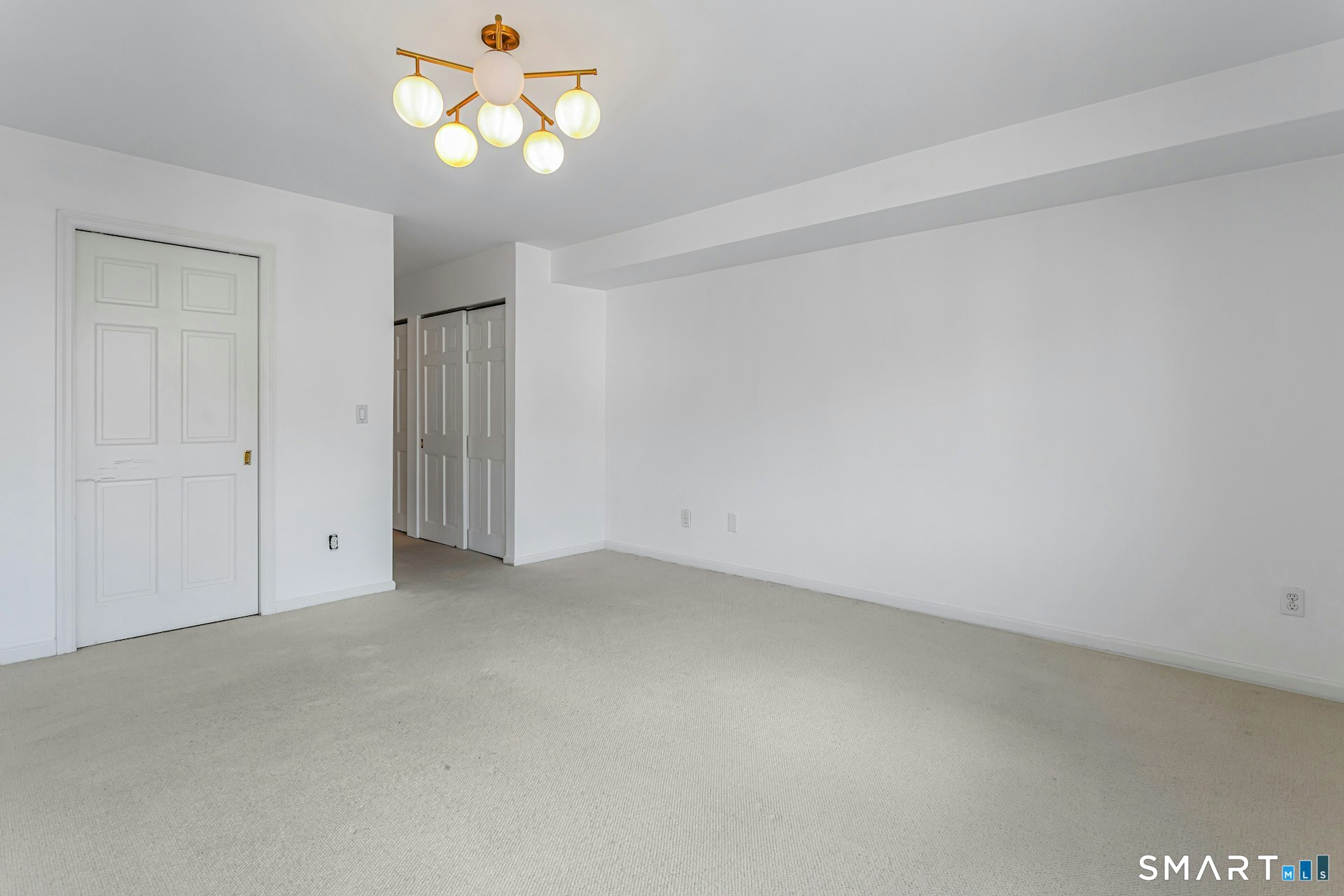 114 Rowayton Woods Drive Norwalk CT 06854