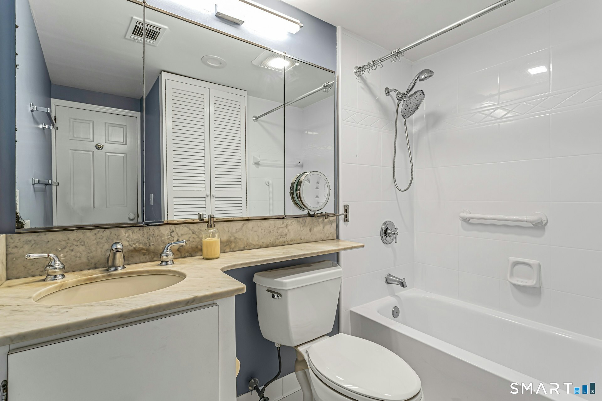 114 Rowayton Woods Drive Norwalk CT 06854
