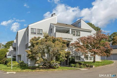 114 Rowayton Woods Drive Norwalk CT 06854