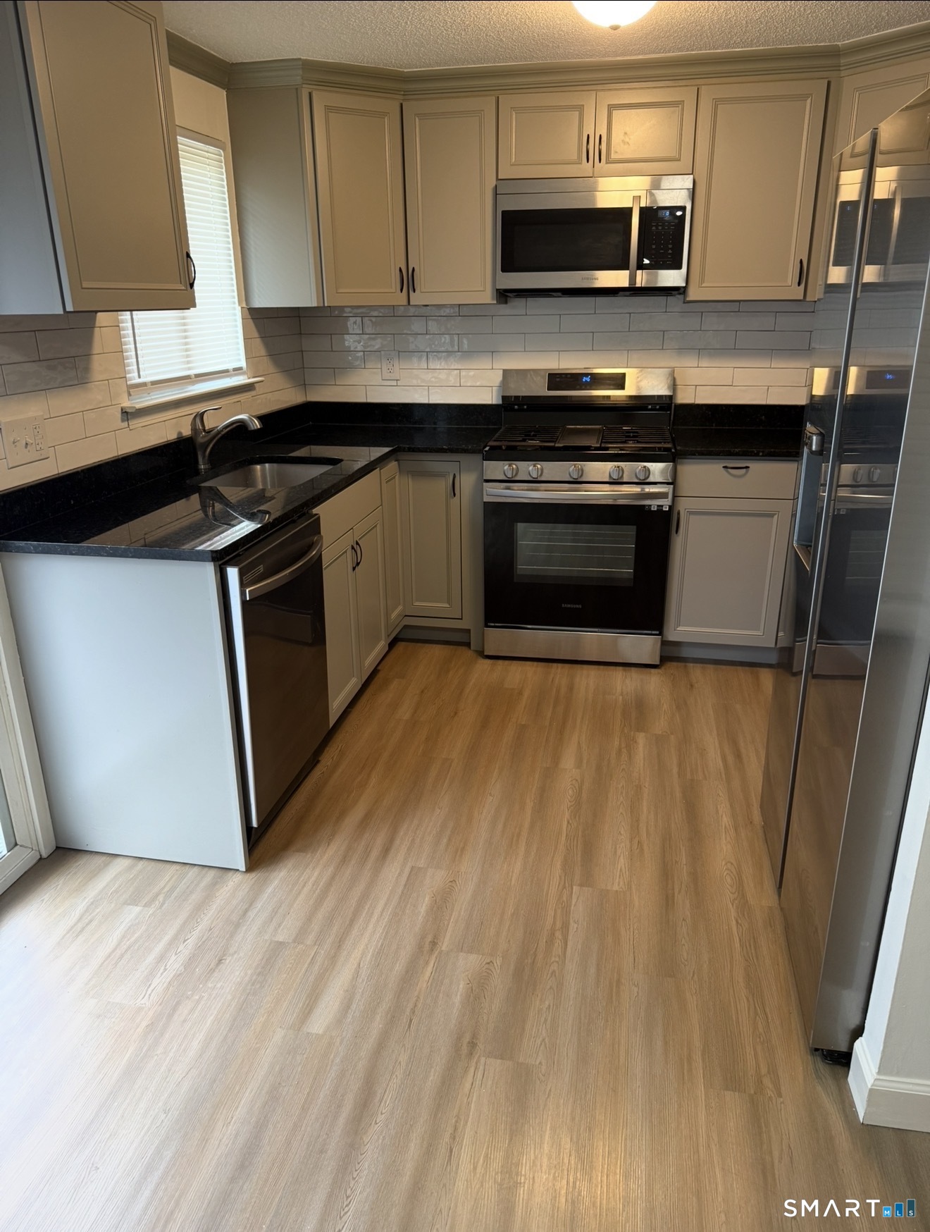 146 Churchill Drive Newington CT 06111