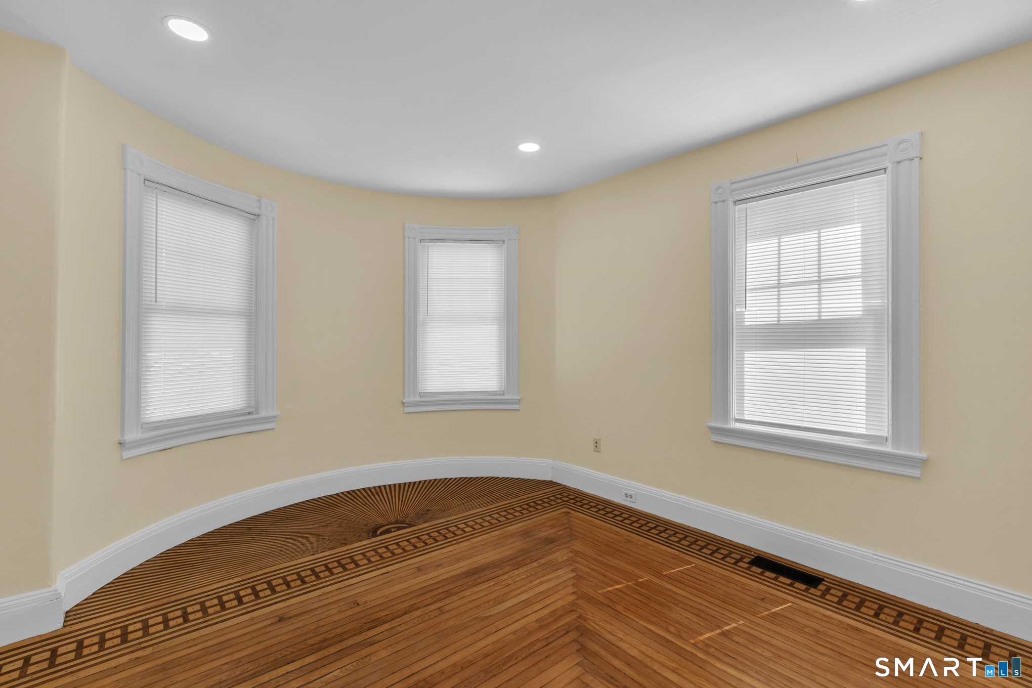 49 High Street Killingly CT 06239