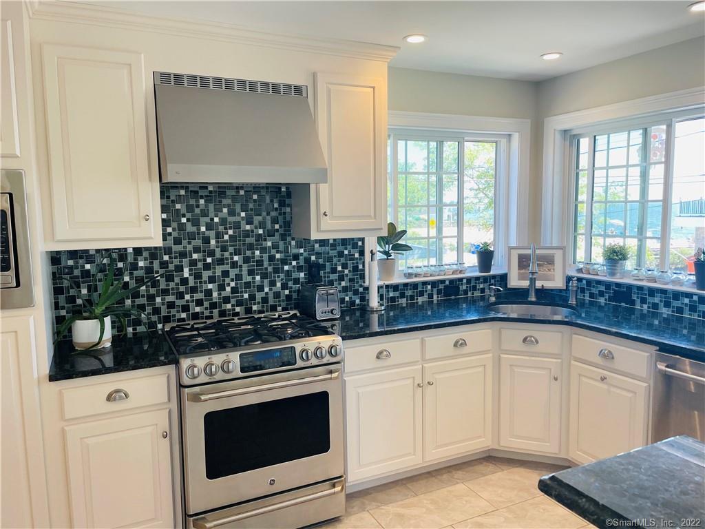 28 Beach West Road Old Saybrook CT 06475