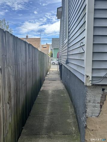 Bridgeport CT 06608